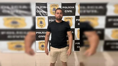 Homem é preso após criar grupos no WhatsApp para divulgar fotos da ex